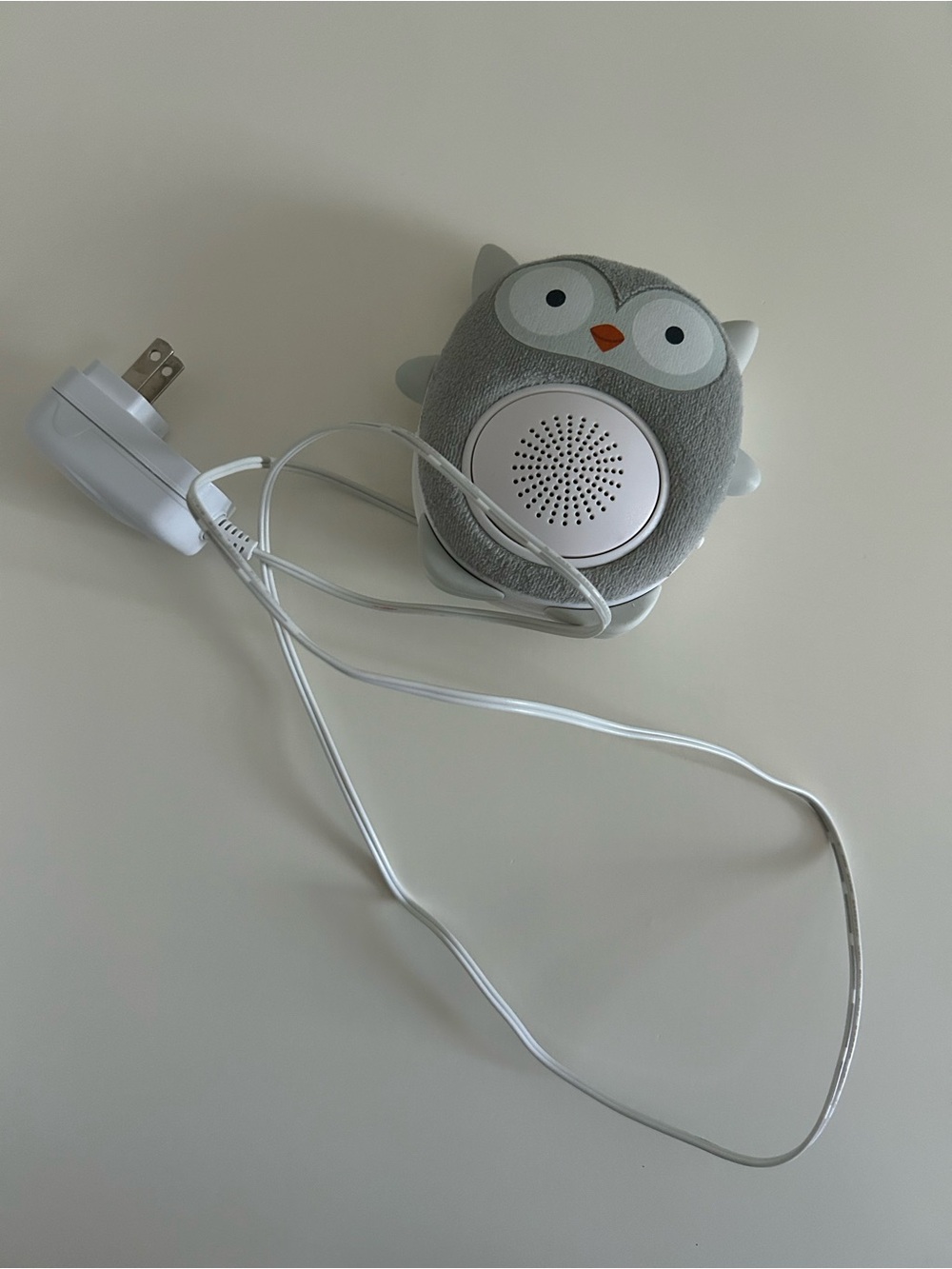 WavHello SoundBub Portable Rechargeable White Noise Machine & Bluetooth Speaker